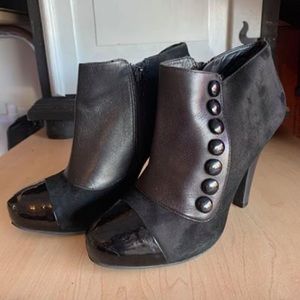 Gianni Bini Booties
